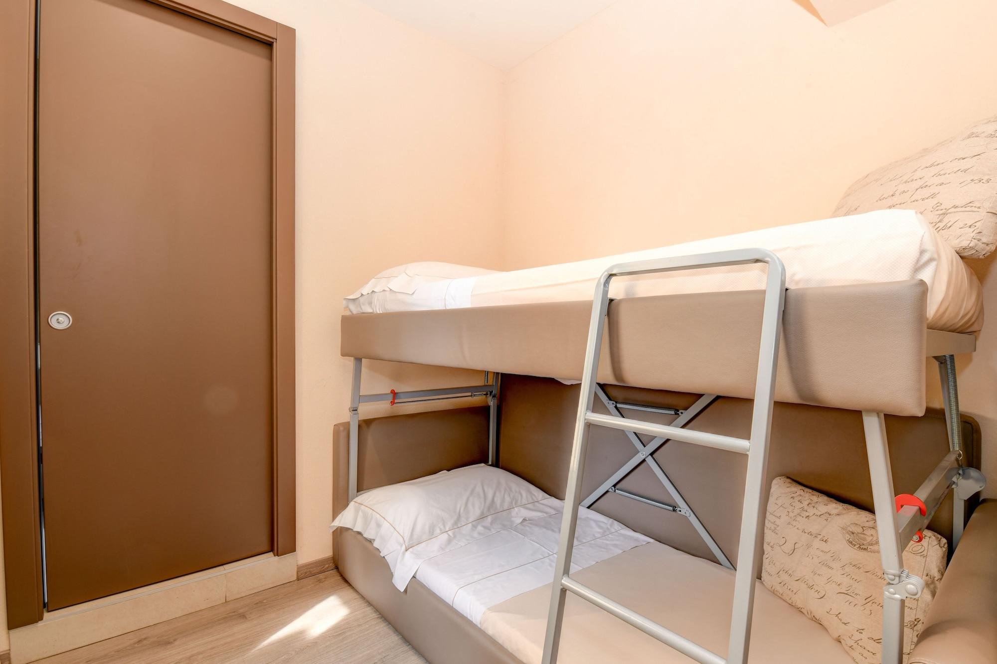 Hotel Tripoli Десенцано дел Гарда Екстериор снимка